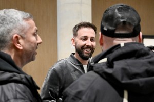 vrnik letalo oman dubaj bliznji vzhod.jpg