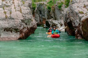 soca kajak plovba.jpg