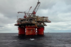 nafta naftna ploscad px.jpg