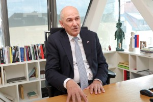 I-janez jansa-RB002.JPG