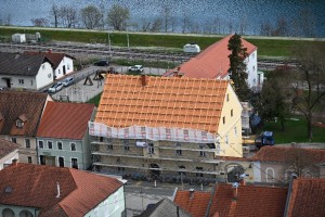 Energetska prenova občinske stavbe in Trškega dvorca