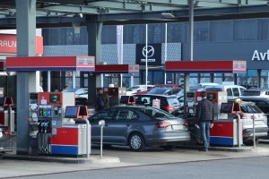 bencinska-crpalka, petrol, cena