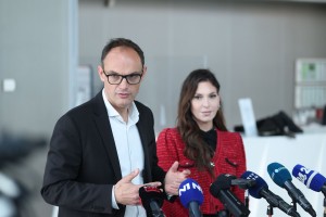 pogovori golob koalicija stranke.jpg