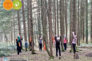 Prebudimo svojo energijo z aprilskim soncem in vadbo Dihamo z naravo