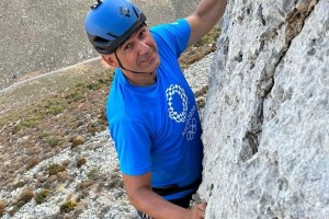 janez jansa pleza grcija 2023 insta.jpg