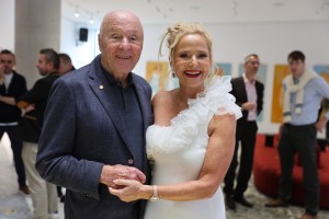 UV-bozo in diana dimnik-pl.jpg