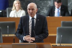 janez jansa dz.jpg
