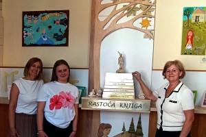 8. list Rastoče knjige na OŠ Center