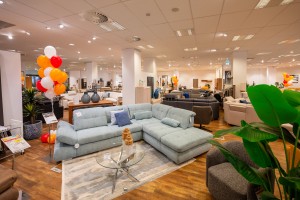 Uspešno odprtje prenovljene trgovine Harvey Norman v Novem mestu