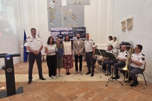 Novomeška knjižnica prejela srebrni znak policije