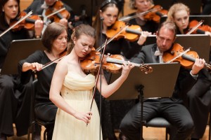 KRITIKA 6 koncert FKK  Foto Darja Tisu Štravs-K.jpg