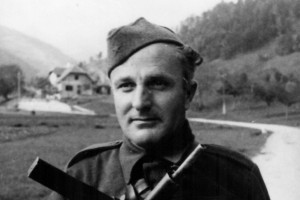 1 Jože Jurančič kot partizan.jpg