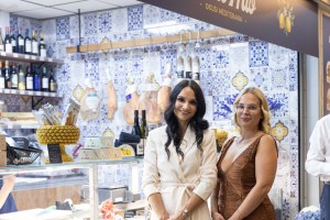 Ustanoviteljici O’ Sole Mio Barbara Rezar in Angelina Inja Brun Foto Darja Štravs .jpg.jpeg