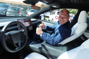 tesla vrtovec.jpg
