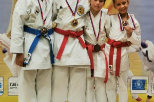 Brežiški karateisti blesteli na tekmi Kranj open 2026