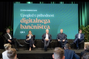 Prva med slovenskimi bankami, ki omogoča popolnoma digitalno odprtje računa