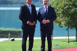 janez-jansa, tone-kajzer