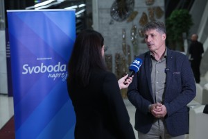 borut sajovic svoboda referendum
