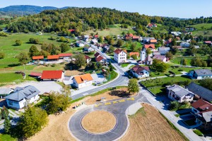 Otvoritev novega avtobusnega obračališča in postajališča na Štrekljevcu