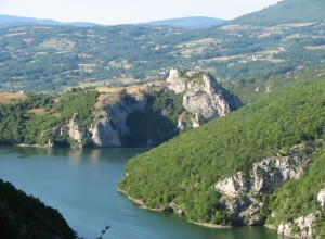 Republika Srbska je slovenskemu podjetju dolžna kar 46 milijonov evrov odškodnine