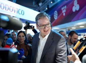 Slovenski "prijatelj" Vučić: Ne ve se, kdo je odvratnejši, Slovenci ali kdo drug; Goloba razkurile žalitve
