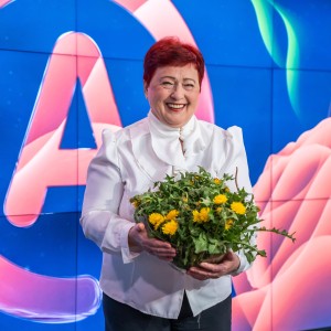 Vedno dobrovoljna Marija je v studio Aktuala prinesla