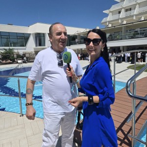 Anita se s toplino spominja zasebnih večerij iz preteklih let, med drugim z Mladenom Grdovićem, s ka