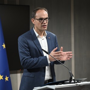 Kako zavaja »drugi Virant«: Janša tega niti slučajno ni rekel