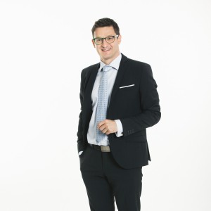 Saša Jerkovič je eden izmed voditeljev oddaje Zima je zakon