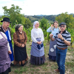 Jože Ekart na snemanju nadaljevanke Korenine_foto FB