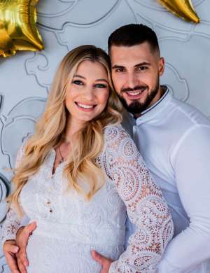 Challe Salle in njegova zaročenka Yvonne