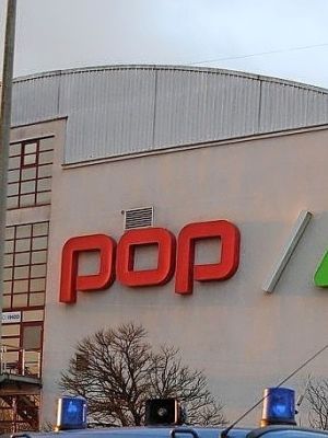 816283_pozar_reportazni_avto_001