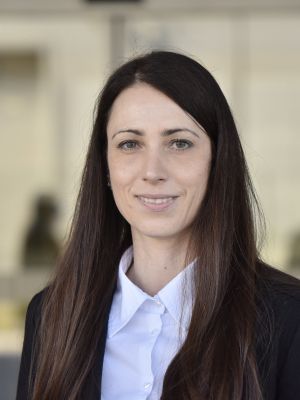 petra grah lazar BOBO