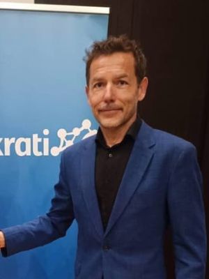 Anže Logar Aleš Novak