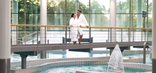 ZR_waterpark_indoor_senior_couple_07_TheOther_2025_lowres