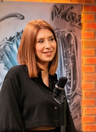 Eva Boto presenetila z iskreno izpovedjo o slavi, družini in pritiskih