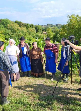 Nova domača nadaljevanka Korenine na TV Veseljak Golica