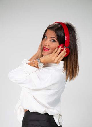 Jasna se vrača: oddaja Z Jasno in glasno odpira novo sezono!