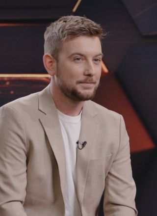 Domen Kljun: »Moramo ustvarjati slovensko glasbo in biti ponosni na to«