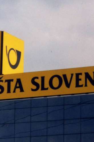 Pošta Slovenije in Triglav sta strateški naložbi za državo