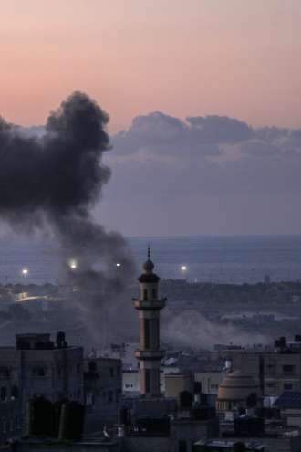 Po izteku premirja v Gazi napadi tudi ob izraelsko-libanonski meji