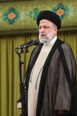 Iranski predsednik ponovno posvaril Izrael pred povračilnim napadom