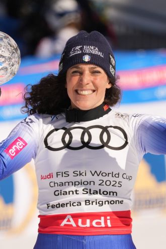 Veleslalomski finale: Federica Brignone osvojila mali kristalni globus; Neja Dvornik do slovenske uvrsitve sezone