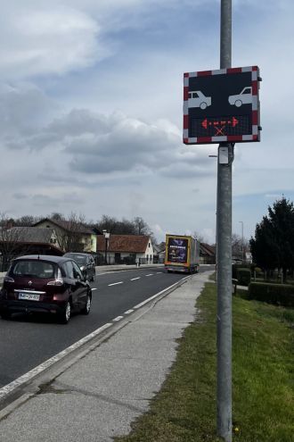 Postavljeni prvi merilniki varnostne razdalje, znane lokacije