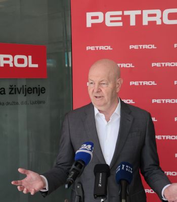 1749567277-42-1749567189392