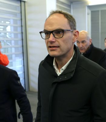 1774523668-9y3a4033-1774523637630