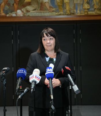 1761295806-dsc08403-1761295721702