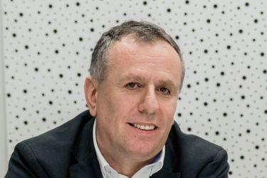 Ne poslušajo več niti Kučana: ozadje petelinjih bojev na levici