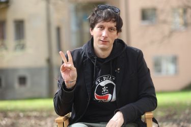 Jurij Drevenšek: Liki zlikovcev so lahko zabavni, razkriva igralec