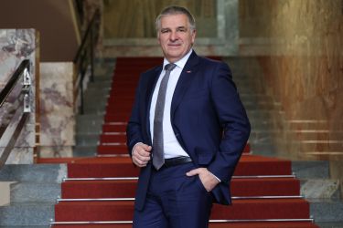 Marko Lotrič: Bipolarnost ni le politična, temveč tudi človeška motnja